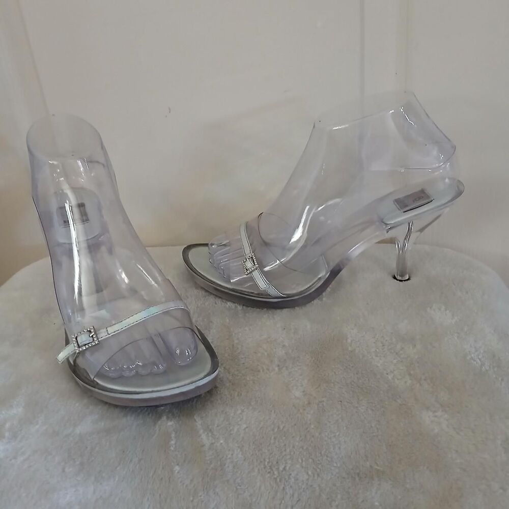 Y2K 90s VTG Clear "Glass Slipper" Kitten Heels Silver Rhinestone Bling Buckle